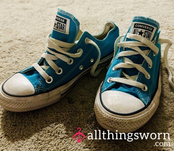 Converse (worn) Teal Low Tops