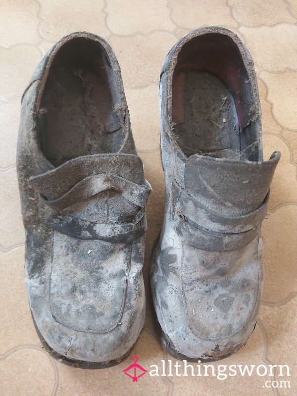 ***SOLD***CRAZY LISTING FOR THOSE LICK FETISHES** Super Relic!!! Shoes Years Old Lost In Cupboard!!!