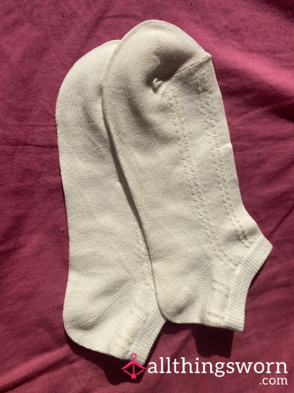 Cream Ankle Socks