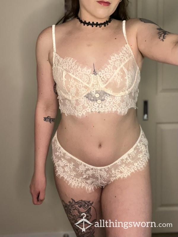 Cream Lace Lingerie Set