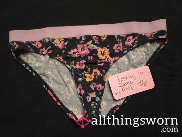 Cute Flor*l Cotton Panties.