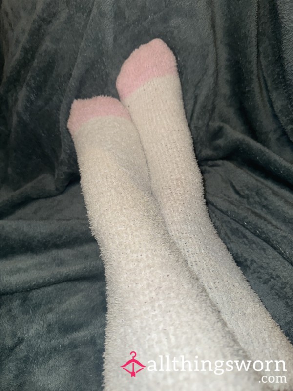 Cute Fluffy Socks Worn All Night (9 Hours)