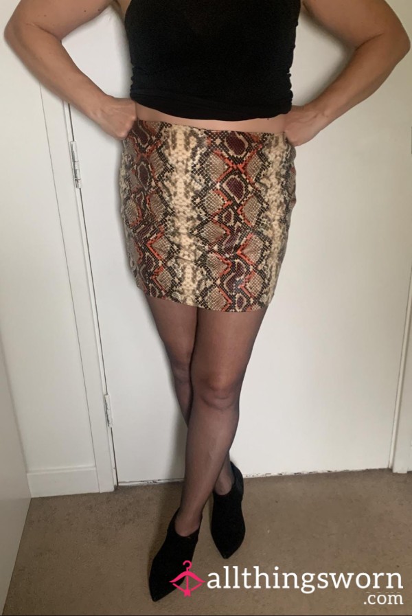 Cute Pvc Feel Snake Print Skirt (14)