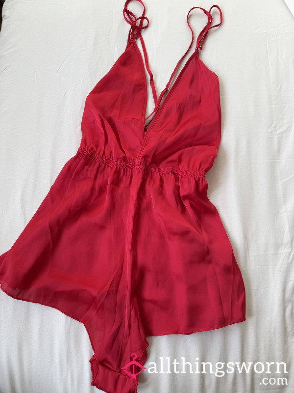 Cute Red Romper, 72hr Wear 🍒