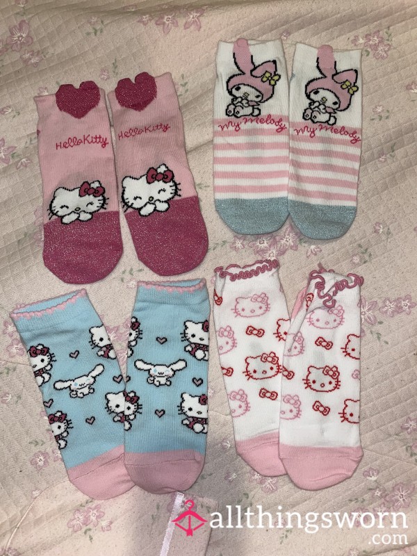 Cute Sanrio/Hello Kitty Socks For Custom Wear 🎀💕