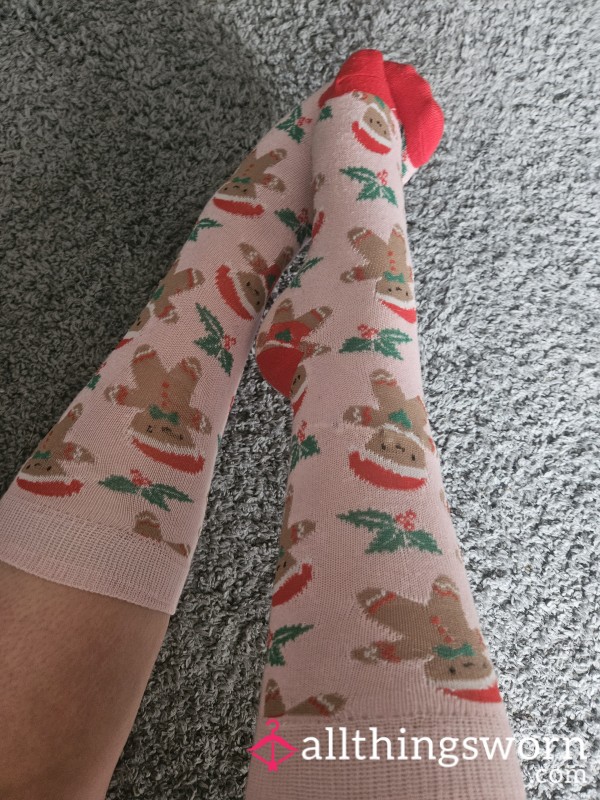 Cute Xmas Socks Available To Be Worn