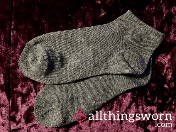 Dark Gray Thin Ankle Socks