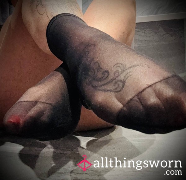 Day Worn Nylon Bagged Feet Sweet Treats For You Cucks/cuckqueans With Cei Voicenote