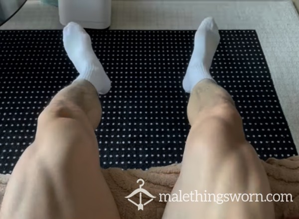 Day Worn White Ankle Socks – Sweaty & Intense