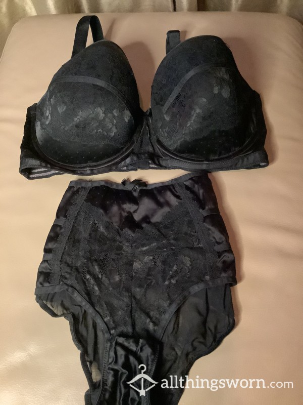 Debenhams S**y Black Lingerie Set