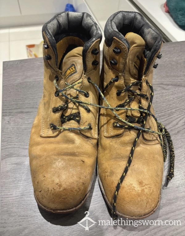 Dewalt “Tradie” Boots