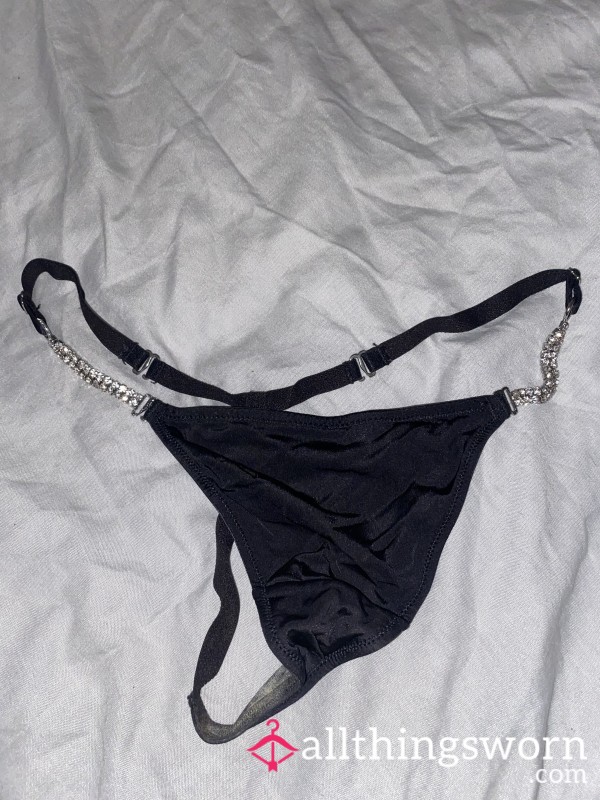 Diamanté Black Thong 💎size 8💎