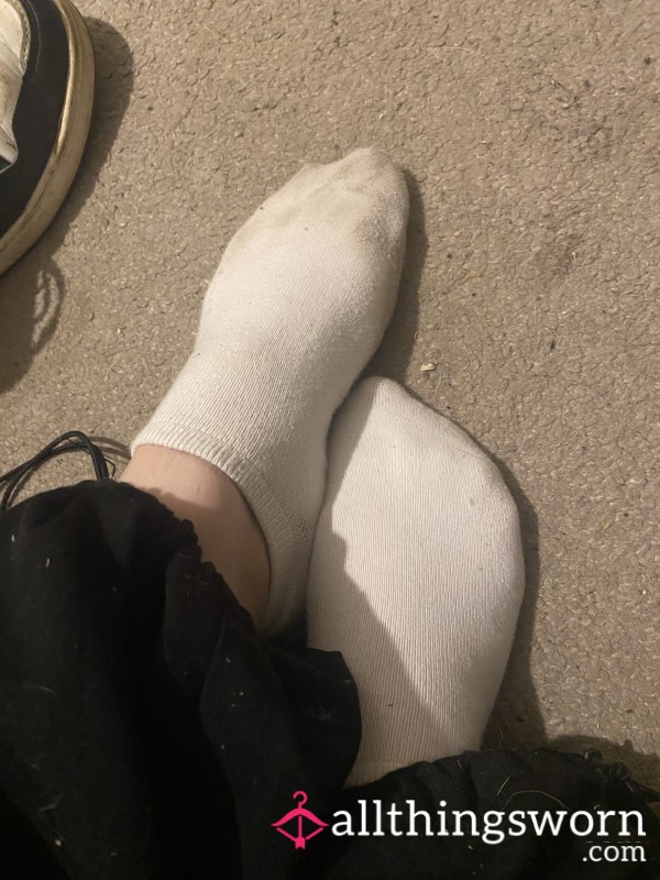 Dirty Ankle No Show Socks