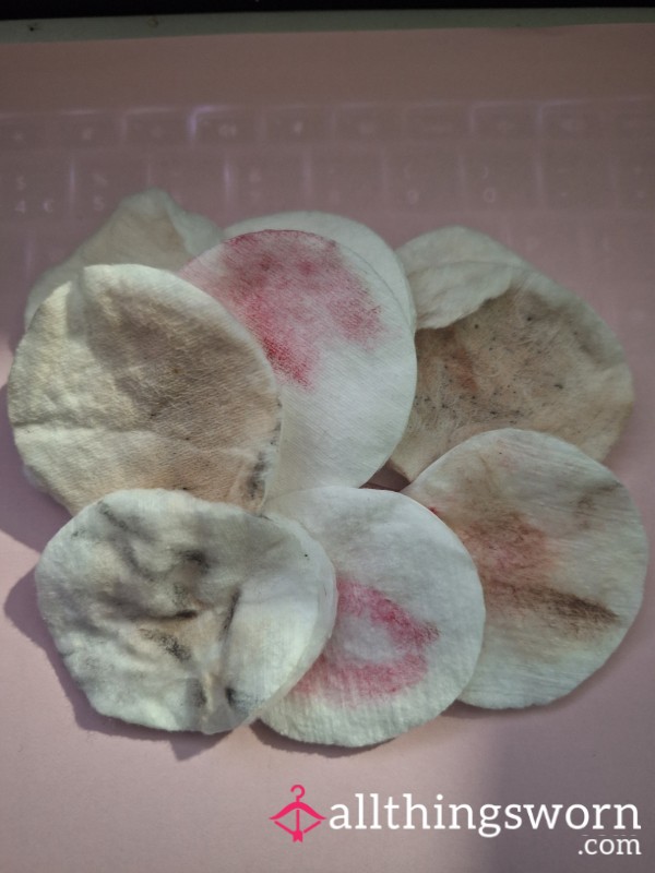 Dirty Cotton Make-up Pads