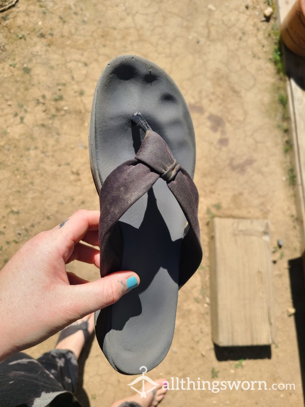 Dirty Flipflops