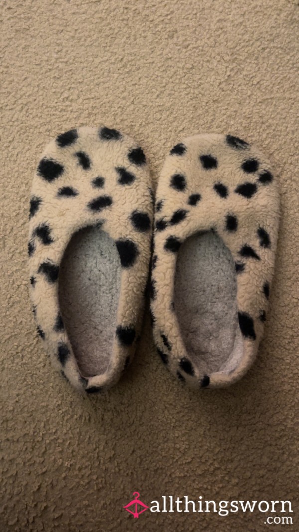 Dirty Leopard Slippers