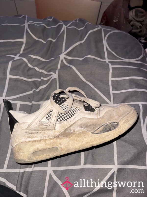 Dirty Nike Jordan Trainers