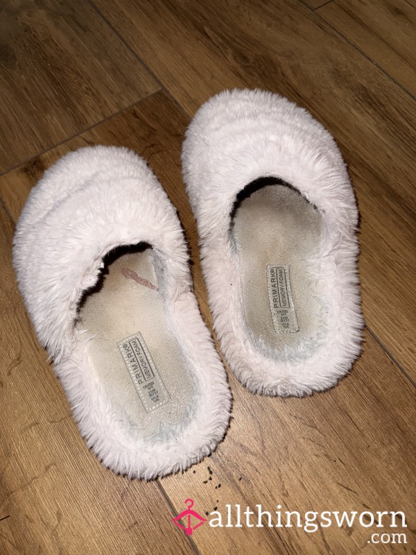 Dirty Pink Fluffy Slippers