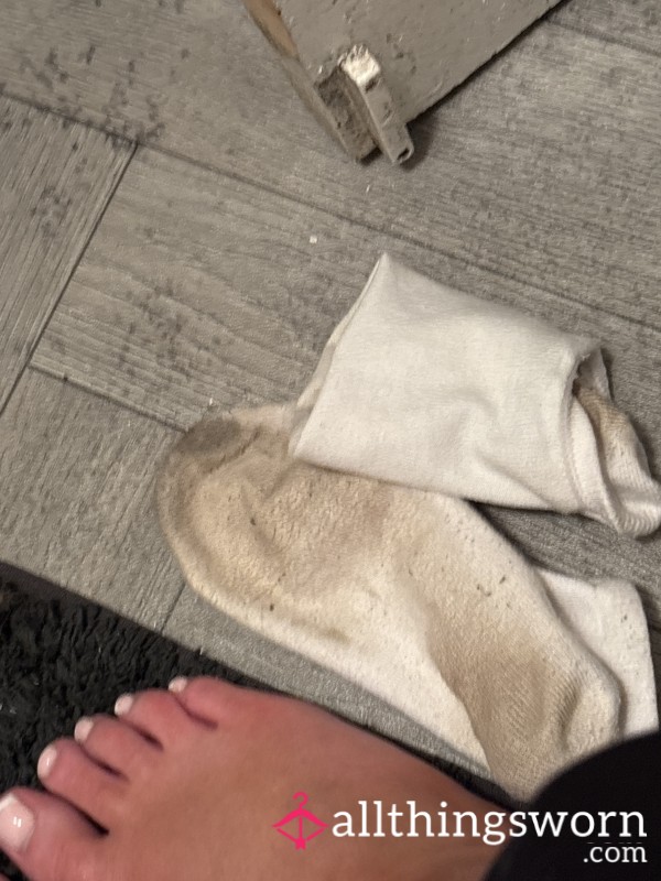 DIRTY SOCKS FROM THE GYM