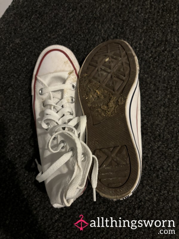 Dirty Used Converse Size 3-4 X