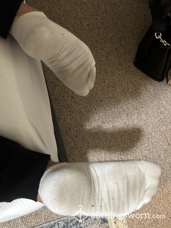 Dirty White Ankle Socks