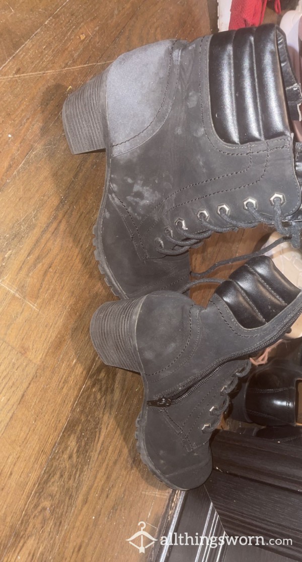 DIRTY WORN BLACK BOOTS