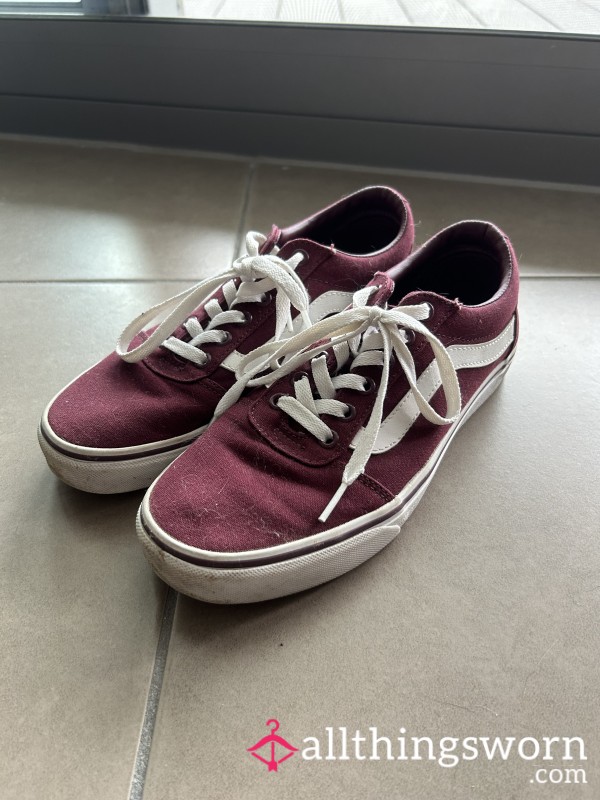 Dirty Worn Red Vans EU 38