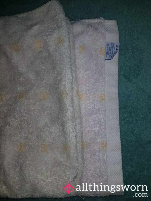 ELITE ITEM - Squirt/p** Towel