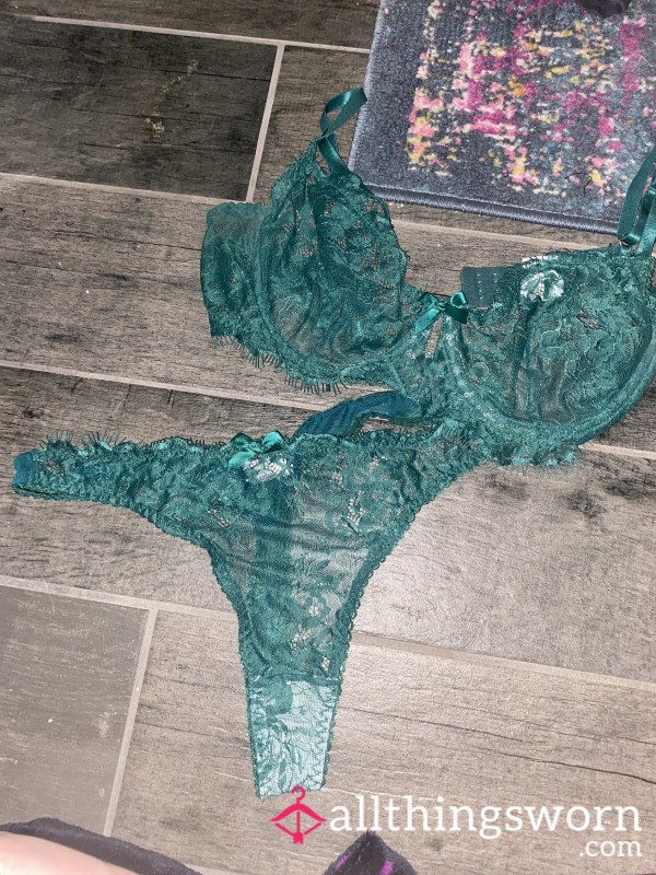 Emerald Green Lace Bra & Thong Set 💋💚