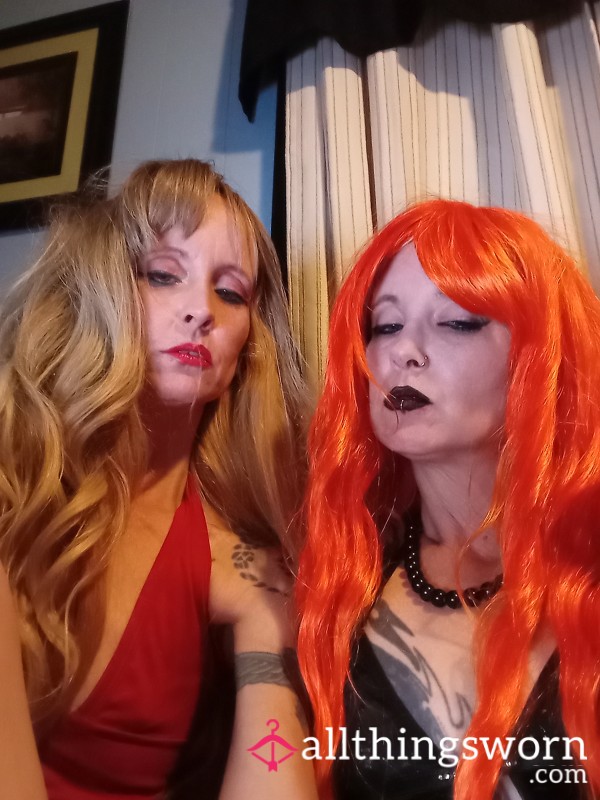 Experience Twin Mistresses