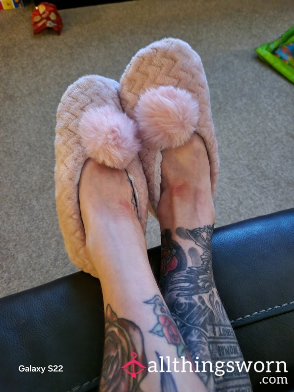 Extra Stinky Everyday Worn Slippers