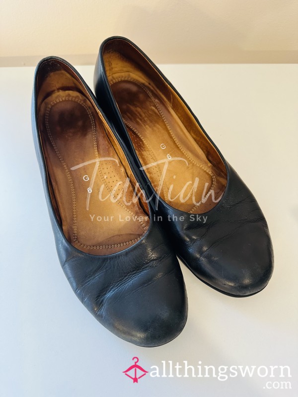 Extremely Well-worn Flats - Asian Flight Attendant ✈️ - Sold