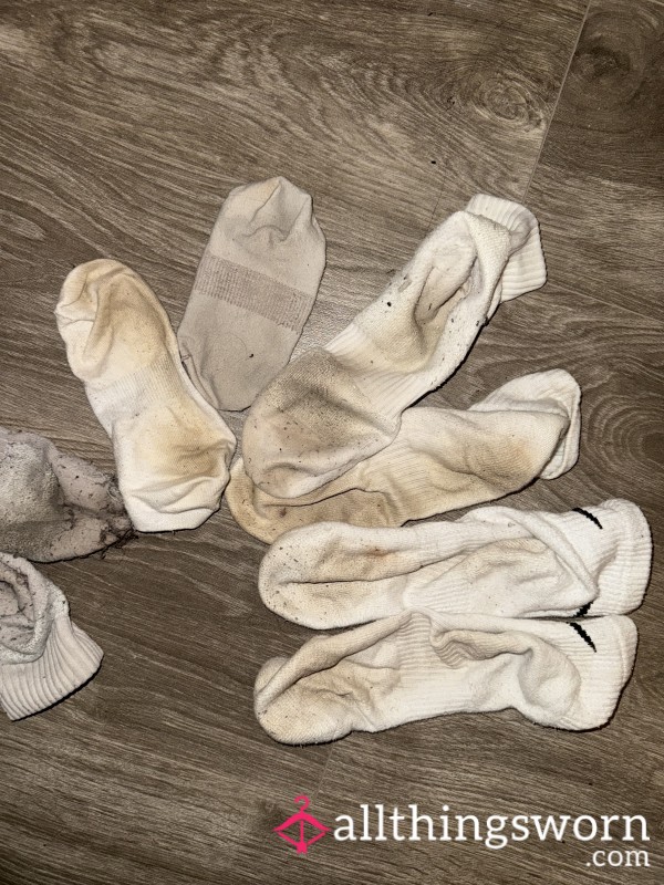 Extremely Well-worn Smelly Crusty Dirty Trainer Socks 🥵🦶🏻💦