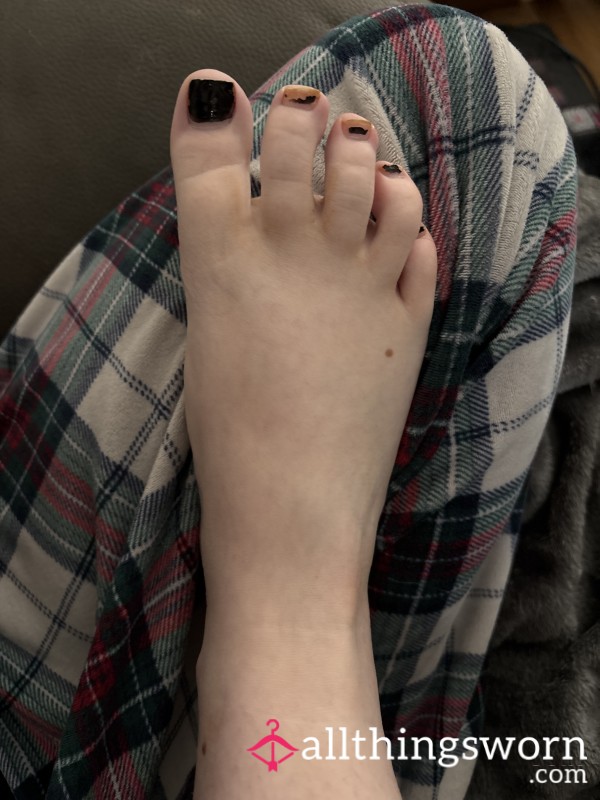 Feet :)