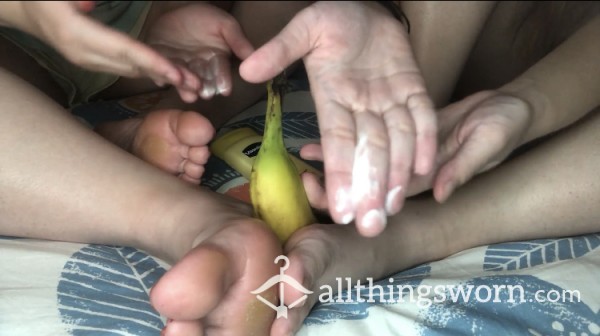 Feet And Hand Orgy With A Banana 🍌