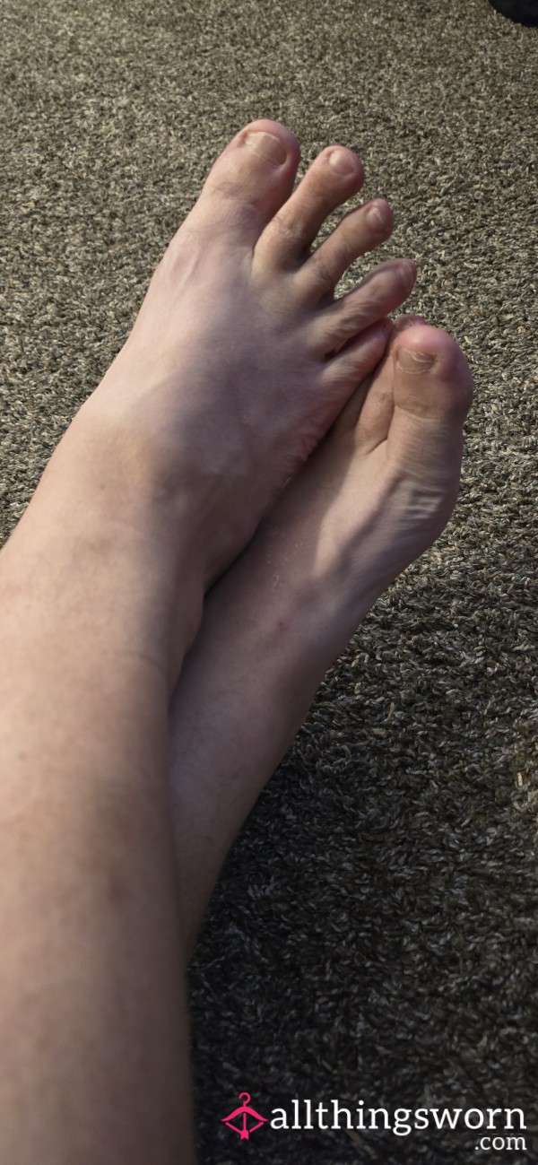 Feet Pic Bundle! Working Man's Feet.