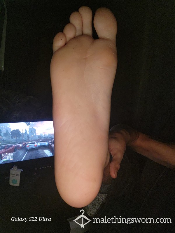 Feet Pics