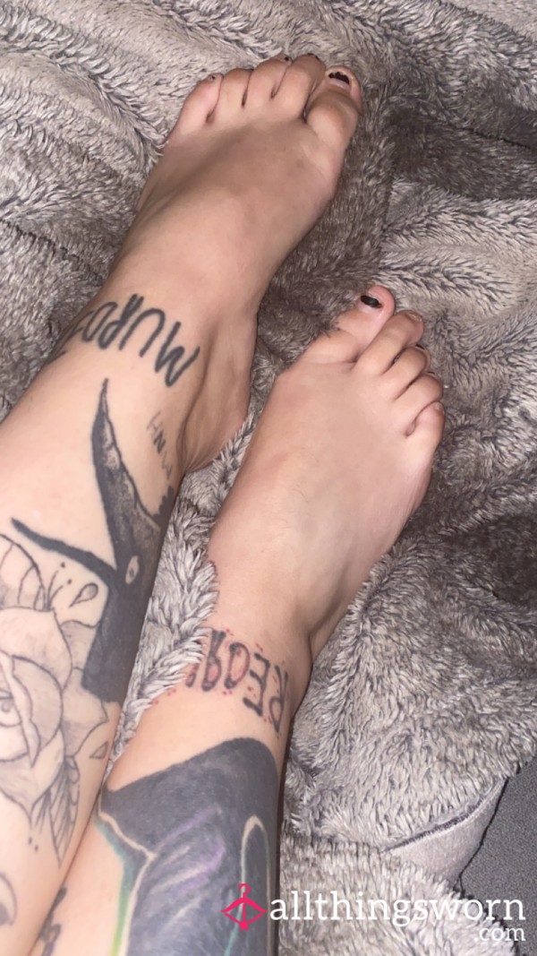 Feet Pictures