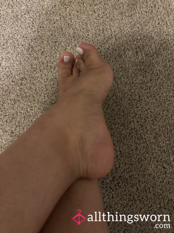 Feet Pictures