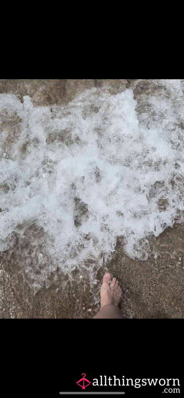 Feet Video At The Beach