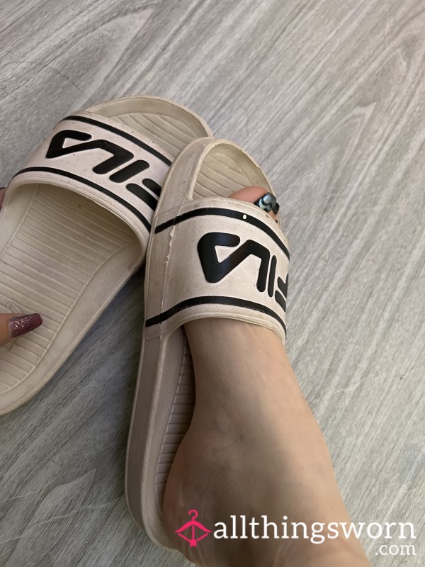 Fila Flip Flops