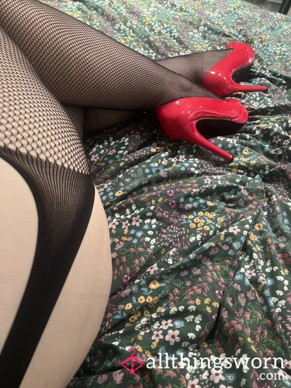 Fishnet Pantyhose * Crotchless * Highly Scented Feet 👣