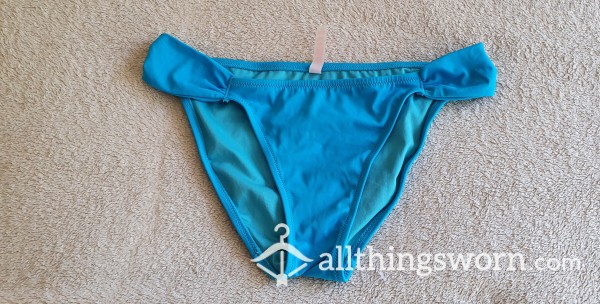 Blue Lycra Bikini Bottoms 💙