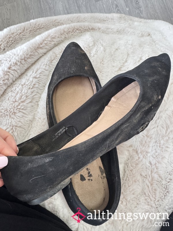 Flat Well Worn Flat Shoes