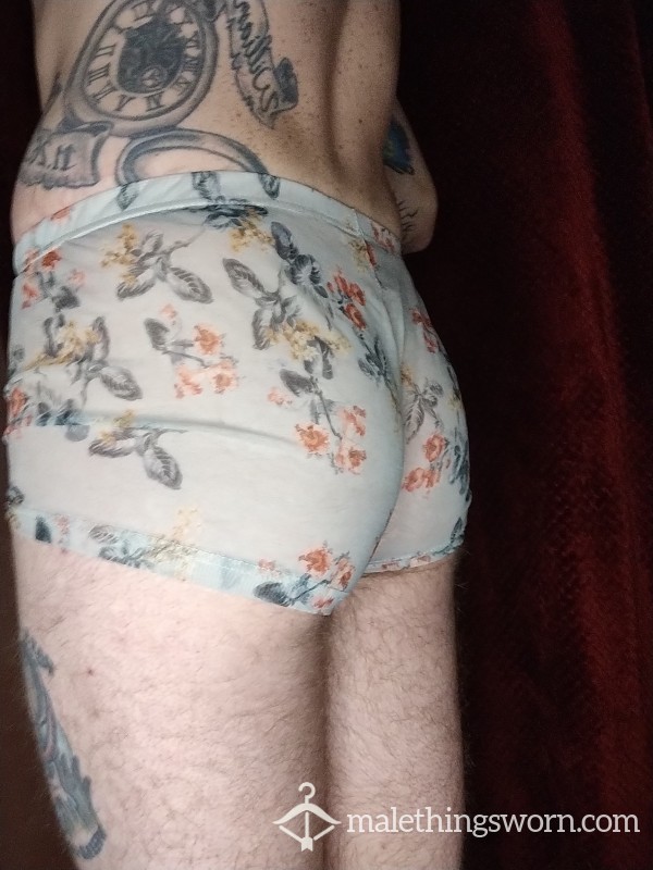 Flor*l Booty Shorts With Pouch