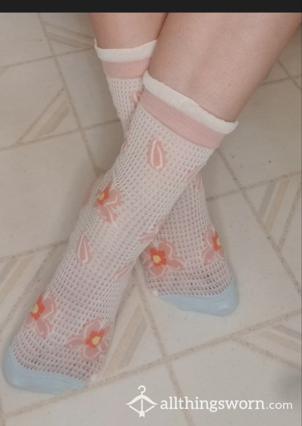 Flower Mesh Socks