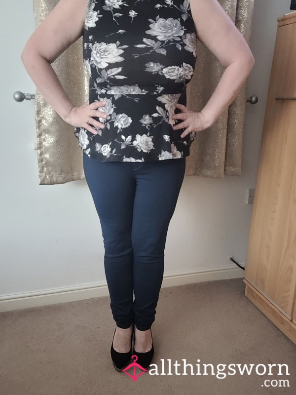 Flower Top And Jeggings