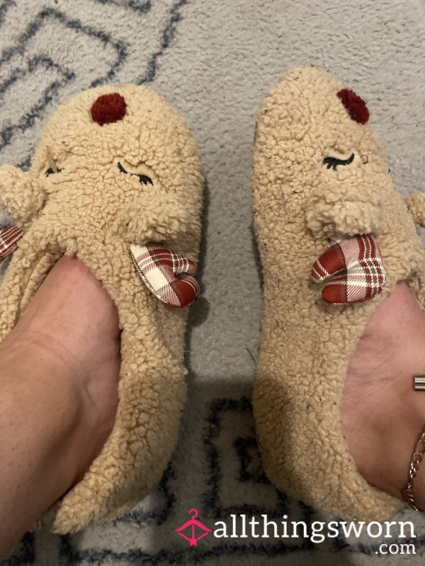 Fluffy Christmas Slippers