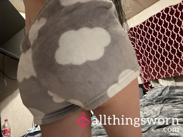 Fluffy Cloud Shorts-3 Day Wear With No Underwear!