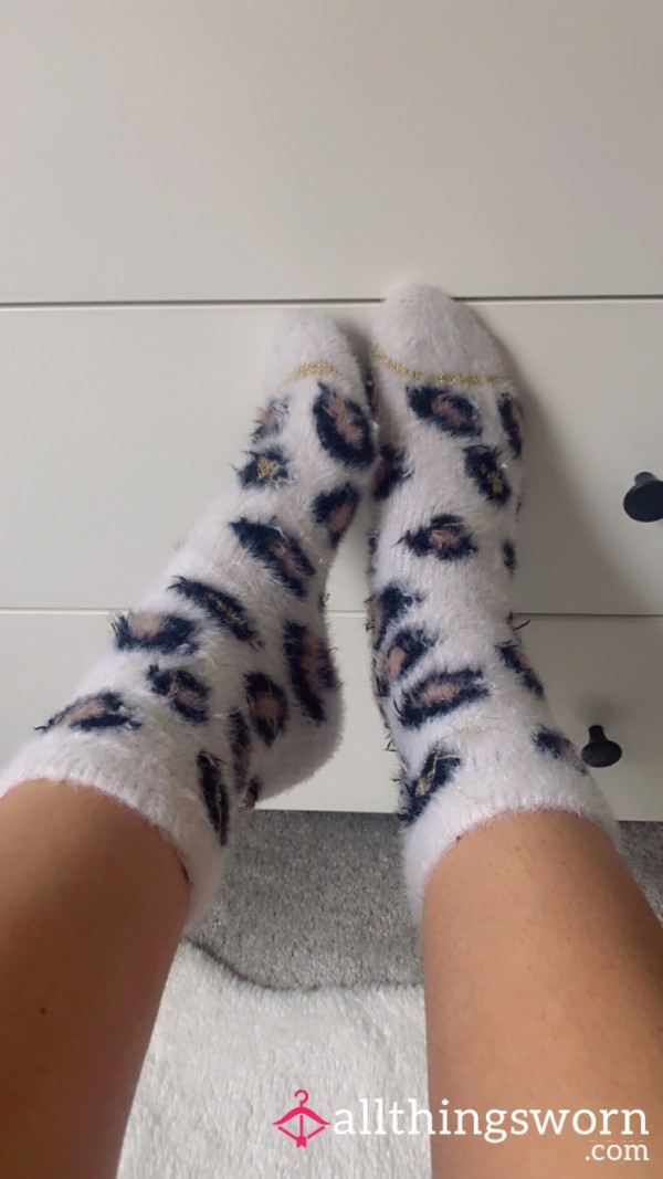 Fluffy Leopard Print Socks